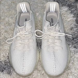 Adidas Yeezy Boost 350 V2 “Triple White”